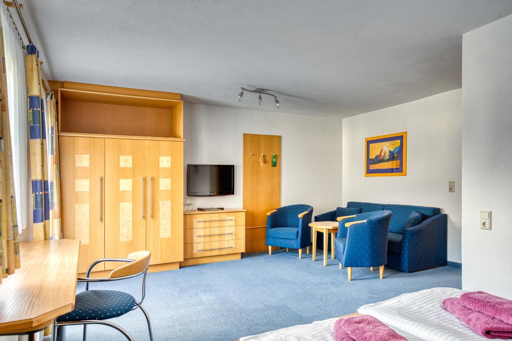 Seehueter'S Hotel Seerose Oetz Room photo